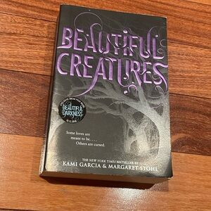 Beautiful creatures book